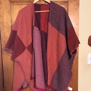LUCKY BRAND PONCHO NWOT